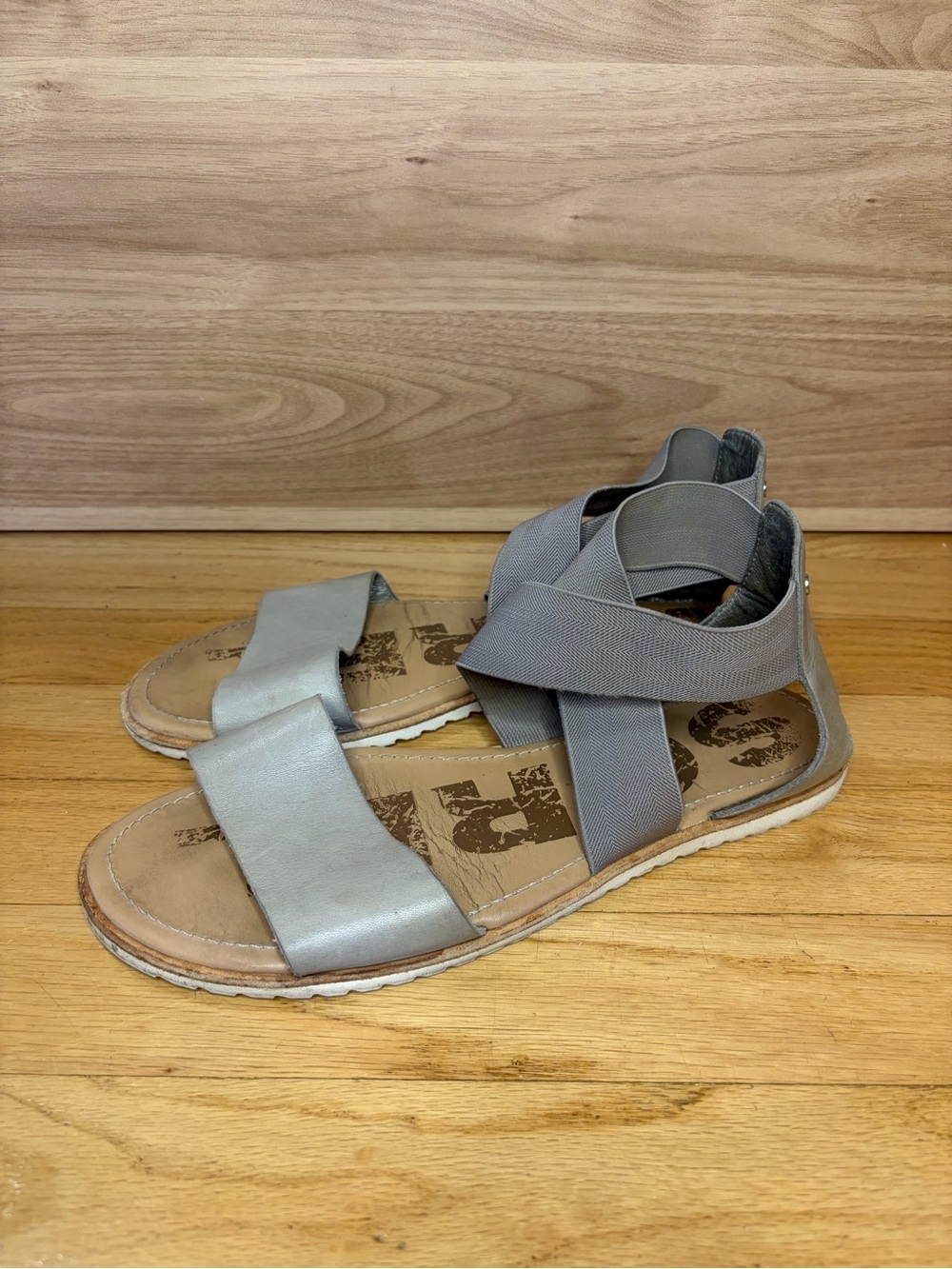 Sorel Ella II Sandals - Size 9.5